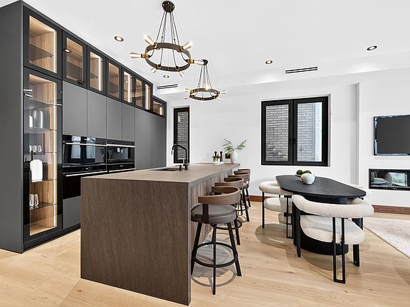 5th image of 91 Hancock Ave #1