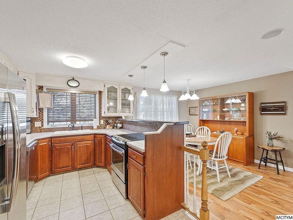 1126 6th St SE, Mason City, IA 50401 Zillow