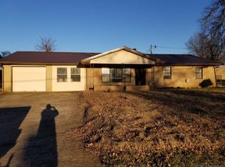 109641 S 4157th Rd, Checotah, OK 74426