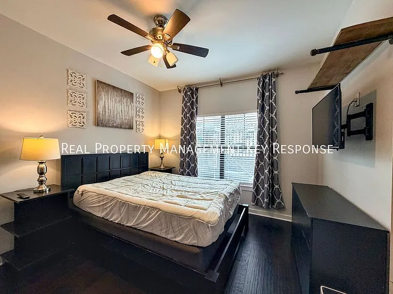 1803 Broadway #125 — Photo 5