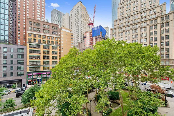 Sold by Keller Williams NYC | media 10