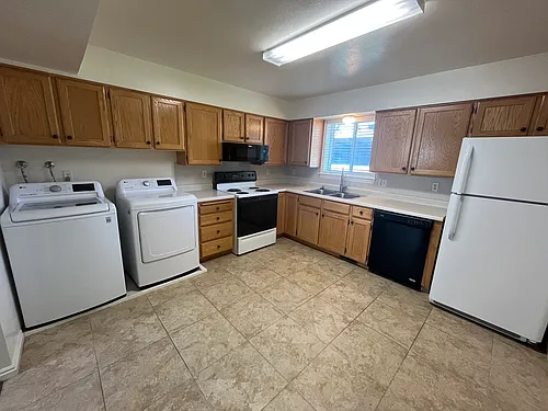 171 E 850 S #171 Photo 1