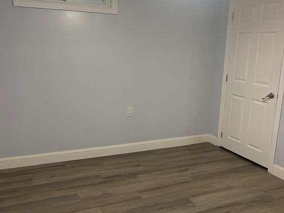 5th image of 87 Renny Cres