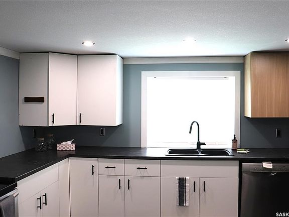 5th image of 228 Cypress WAY