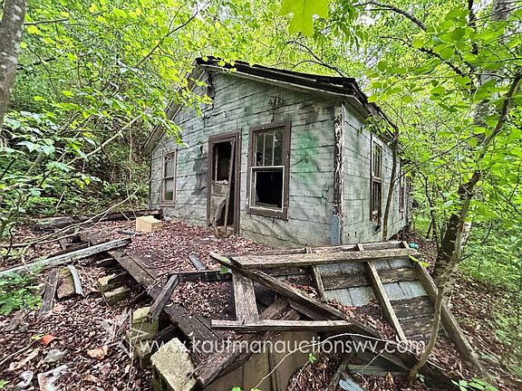2nd image of 0 Webb Rd