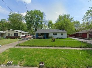 4310 Silverleaf Dr, Louisville, KY 40213