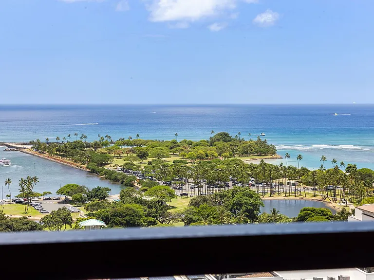 1555 Kapiolani Blvd #2000 — Photo 6