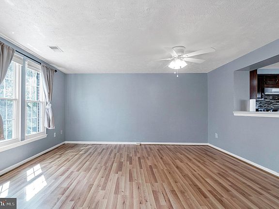 4th image of 903 Highpointe Blvd