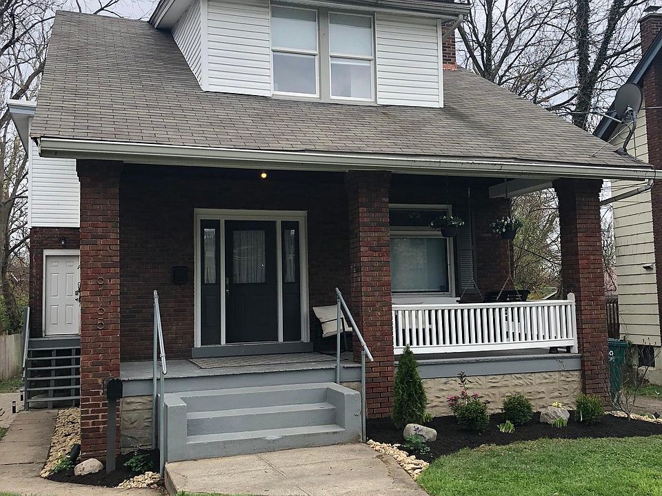 1st image of 6165 Grand Vista Ave #2