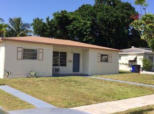 641 NE 168th St, North Miami Beach, FL 33162
