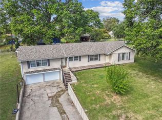 1210 S Gordon St, Concordia, MO 64020