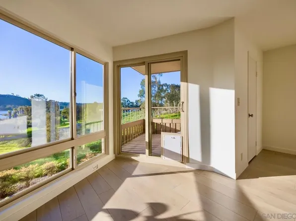 5704 Baltimore Dr Unit 304, La Mesa, CA 91942