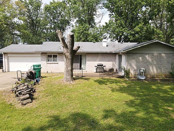 3rd image of 1450 Haviland Dr