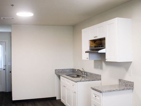 4th image of 8411 Highway 204 Creekside #103