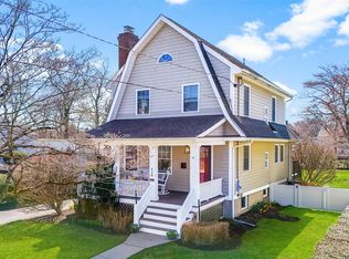 428 N Barry Ave, Mamaroneck, NY 10543