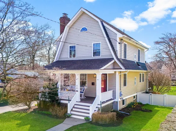 428 N Barry Avenue, Mamaroneck, NY 10543