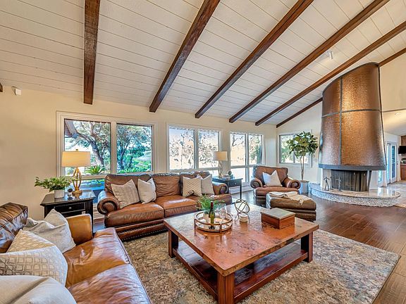 4th image of 20229 Viewcrest Dr