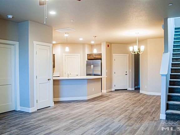 3rd image of 1231 Montevideo Ct #36