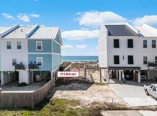 117 S 38th St #E, Mexico Beach, FL 32456