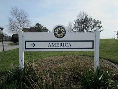 303 America, Newport, RI, 02840