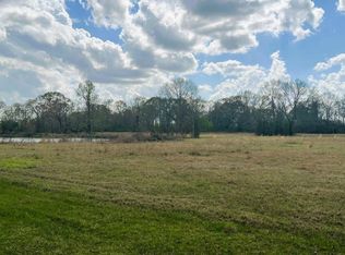 Maglone Ln, Slaughter, LA 70777