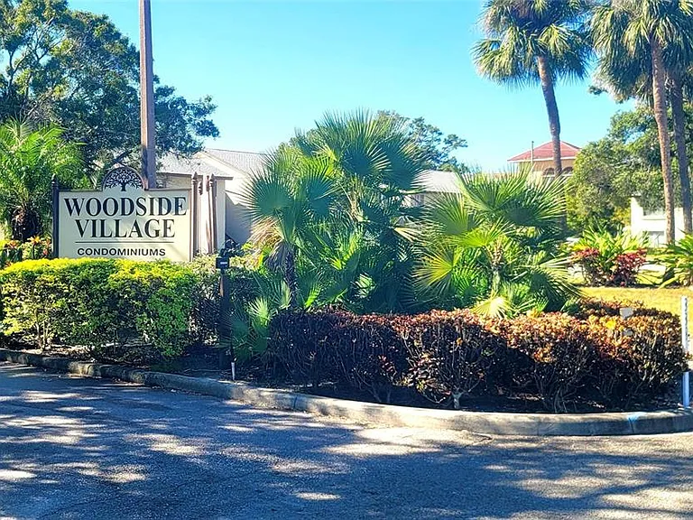 4215 E Bay Dr #1508B — Photo 3