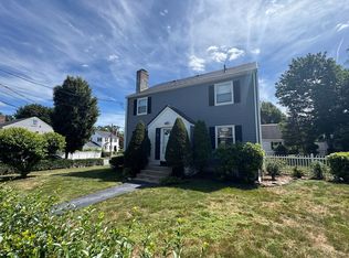 15 Hatfield Rd UNIT 15, West Newton, MA 02465