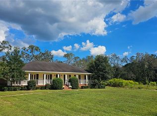10025 School House Rd, Grand Bay, AL 36541