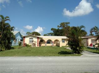 3191 SE Hibiscus St, Stuart, FL 34997