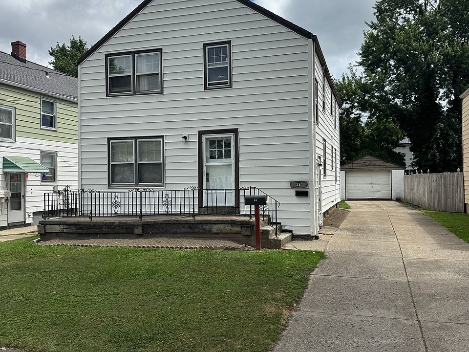 Front/Driveway