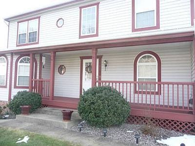 1st image of 409 Rose Dr