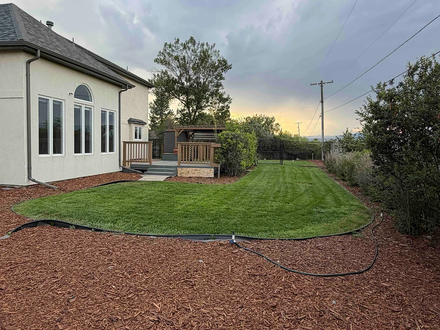 5 bed, 5211 sqft, $5,350 — Photo 4