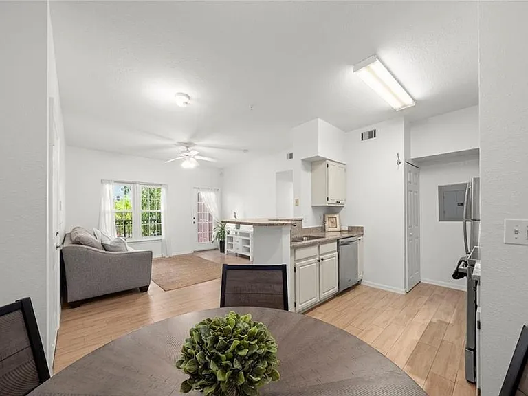 23500 Walden Center Dr #206 — Photo 16