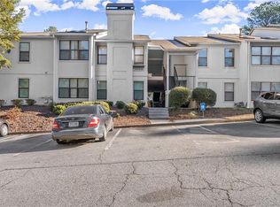 1402 Huntingdon Chase, Sandy Springs, GA 30350