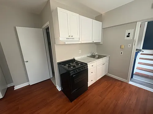 806 S 10th St #302 Photo 1