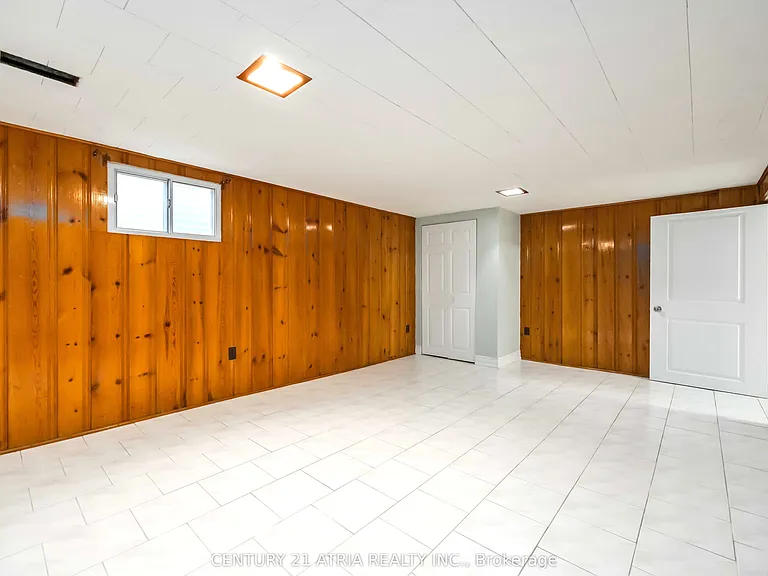 60 Council Cres — Photo 15