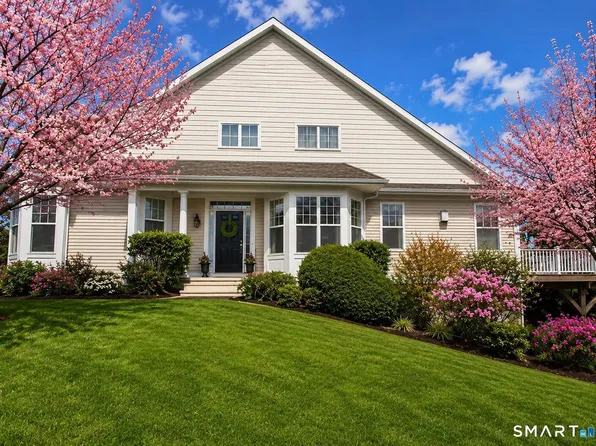 52 Faith Lane #52, Danbury, CT 06810