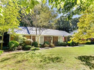 612 Wimberly Dr, Greensboro, NC 27410