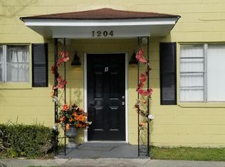 1204 W Victory Dr APT C, Savannah, GA 31405