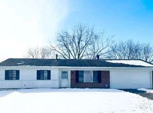 4076 Bayside Dr, Hanover Park, IL 60133