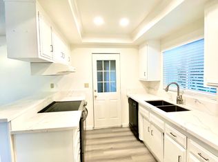 14289 Sage St, Victorville, CA 92395