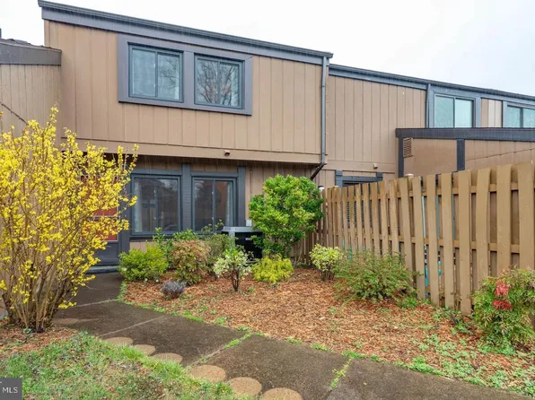 3115 Covington St, Fairfax, VA 22031