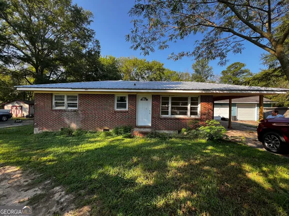 6 Green Acre Rd NE, Rome, GA 30165