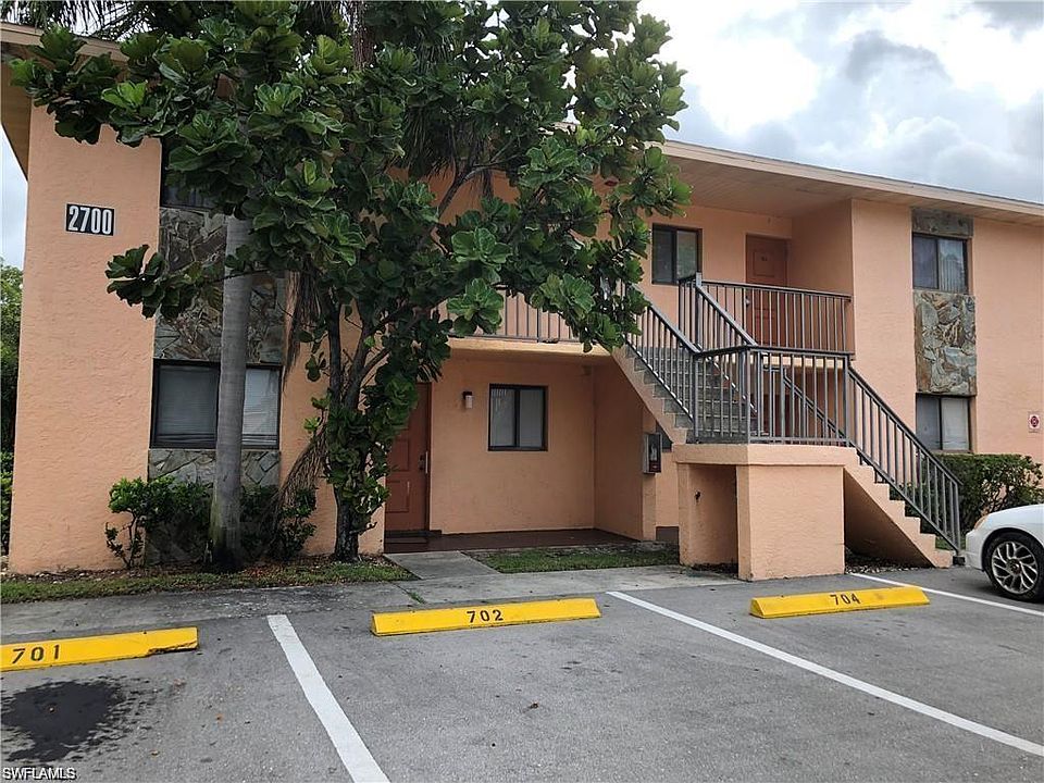 1st image of 2700 Park Windsor Dr APT 703