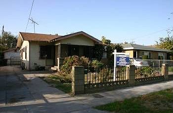 1st image of 3540 E 57th St