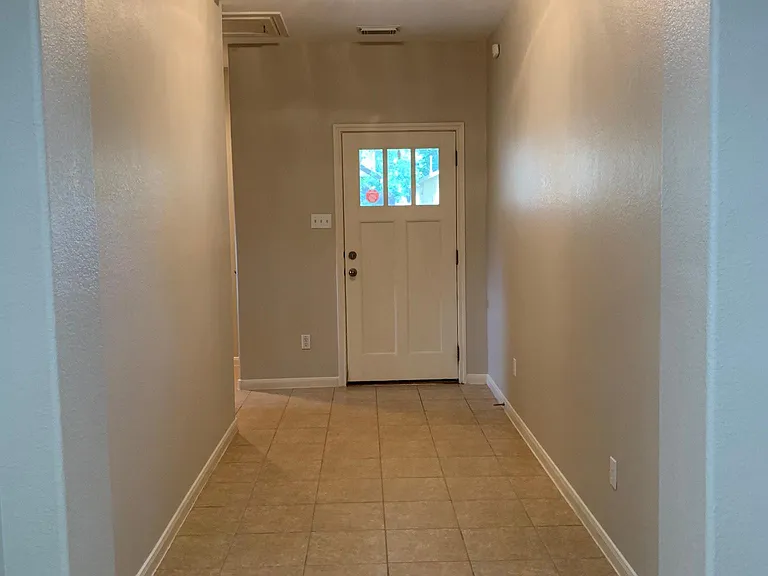 2044 Amur Dr — Photo 3