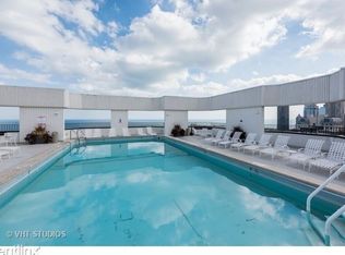 990 N Lake Shore Dr APT 5B, Chicago, IL 60611