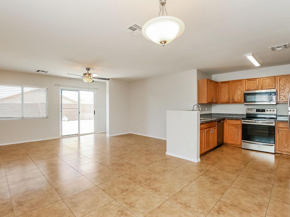 1st image of 11557 E Contessa St