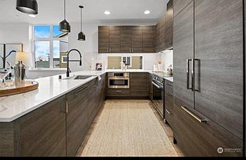 1st image of 1017A 6th Ave N #A
