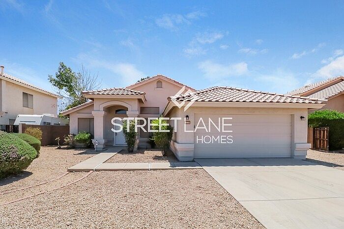 1st image of 8061 W Voltaire Ave